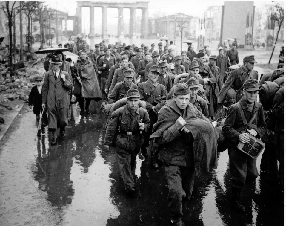 Berlin July 45 German POWS