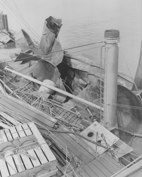 SS Esso Aruba damaged by U511 - Steinhoff