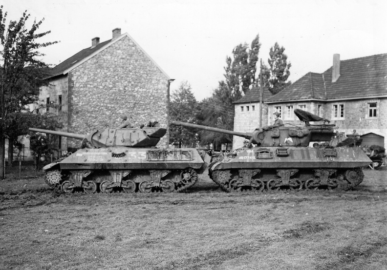 M-10 and M-36 Germany Nov 1944.jpg