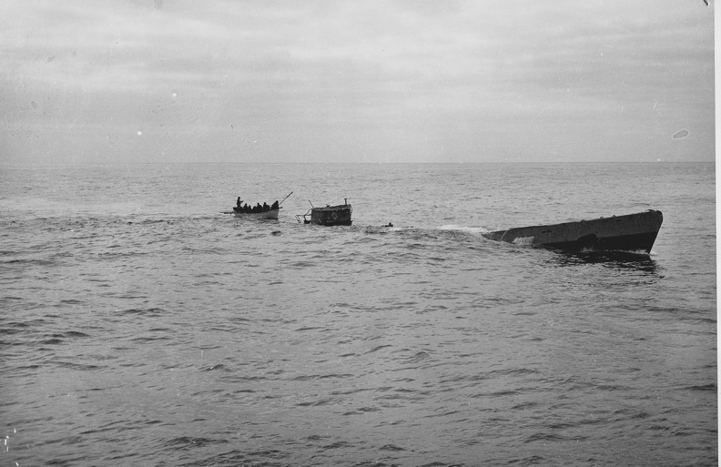 CG Spencer picks up U-Boat Survivors.jpg