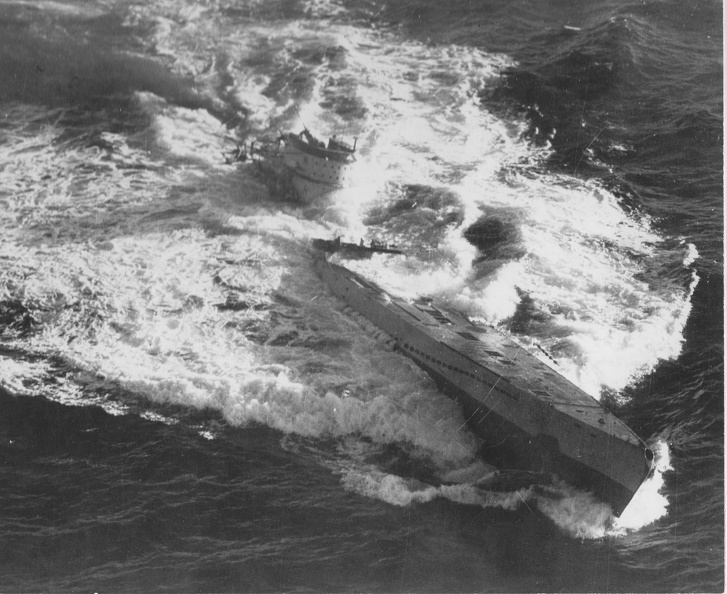 U-185 24 Aug 1943 USS Core.jpg